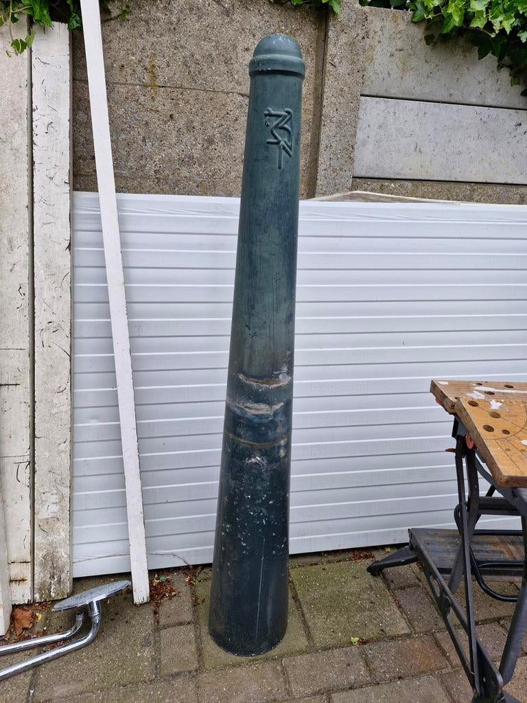 Haags paaltje, Ophalen of Verzenden, Hout, 200 cm of meer