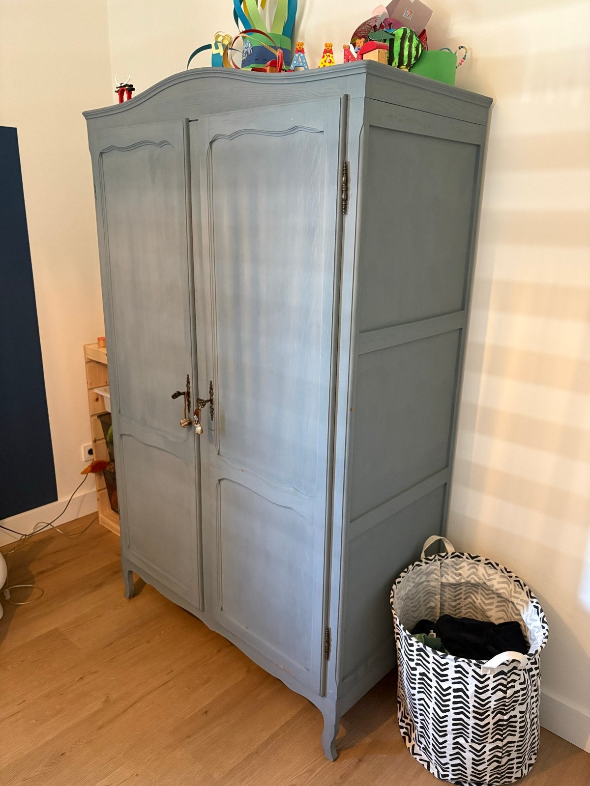 Mooie Brocante Kledingkast - Mat Blauw, Ophalen