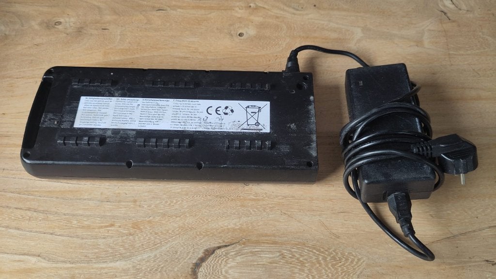 batterij voor elektrische fiets plus oplader, Gebruikt