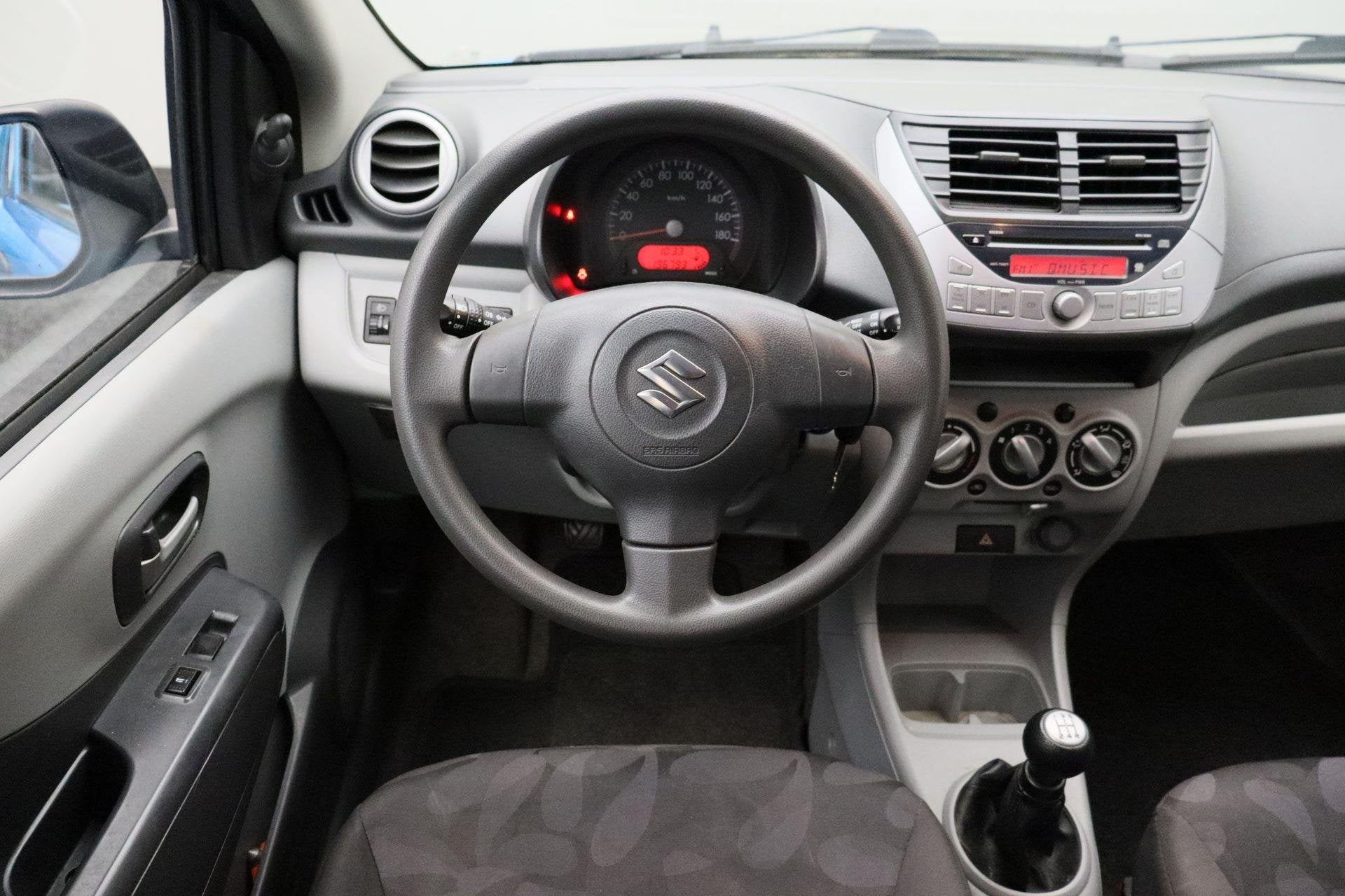 Suzuki Alto 1.0 Comfort 2010 | Boekjes | Elektrische Ramen |, Voorwielaandrijving, Euro 5, Stof, Gebruikt