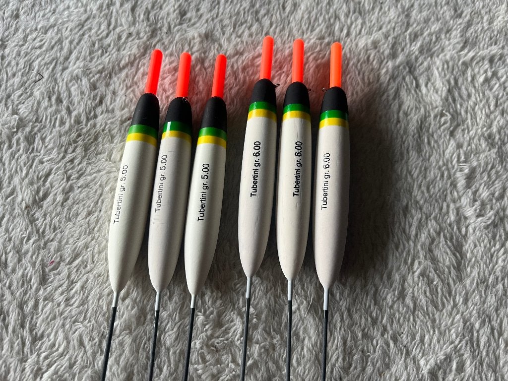 adv 122 / NIEUW serie 6 dobbers TUBERTINI, Ophalen of Verzenden, Nieuw, Dobber of Lood