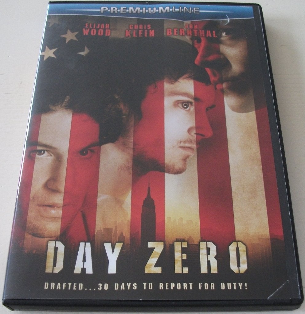 Dvd *** DAY ZERO *** Drafted...30 days to report for duty!, Cd's en Dvd's, Dvd's | Thrillers en Misdaad, Zo goed als nieuw, Overige genres