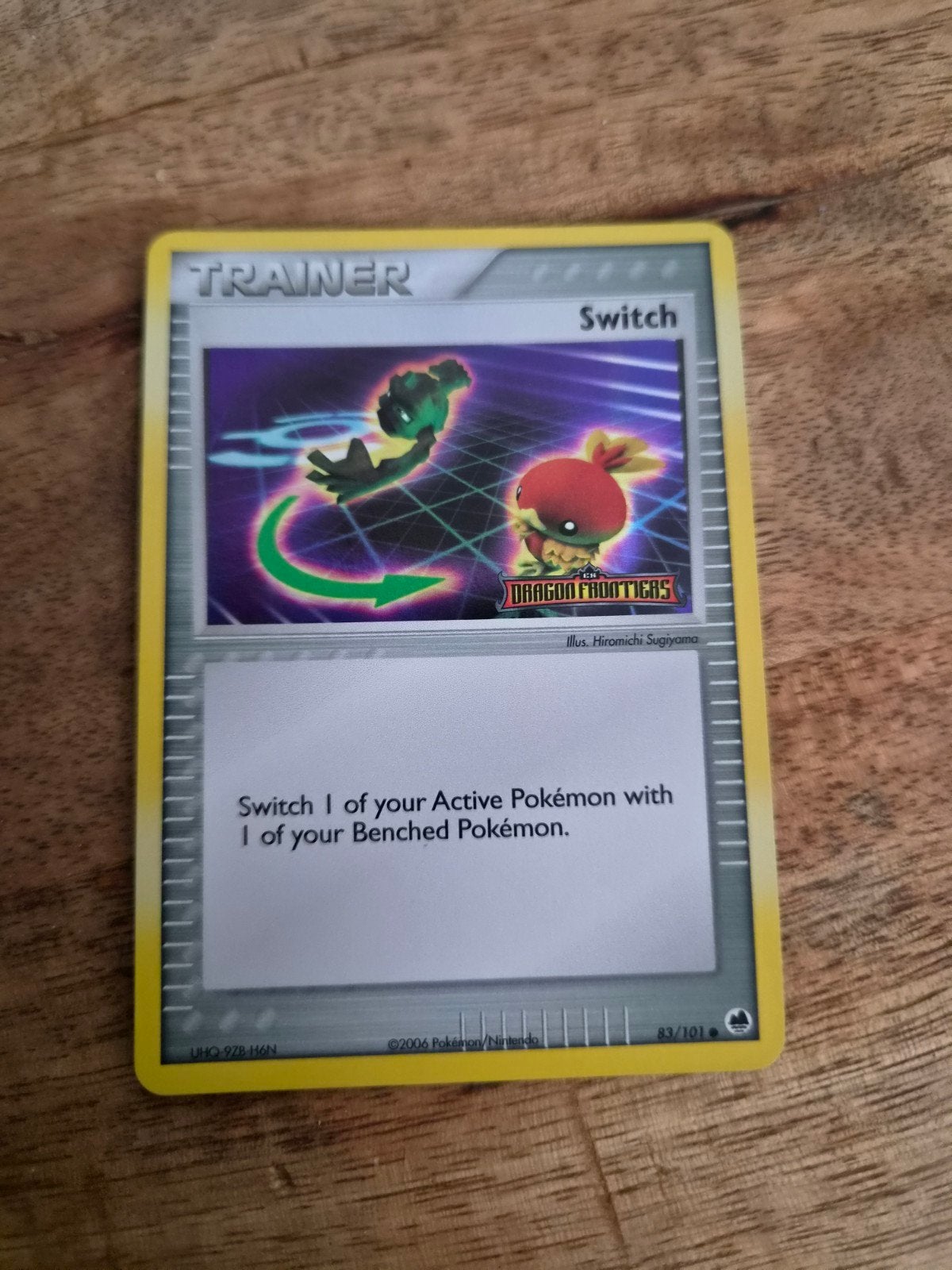 Holo Pokémon kaart uit 2006 - Switch Trainer, Ophalen of Verzenden, Zo goed als nieuw, Losse kaart, Foil