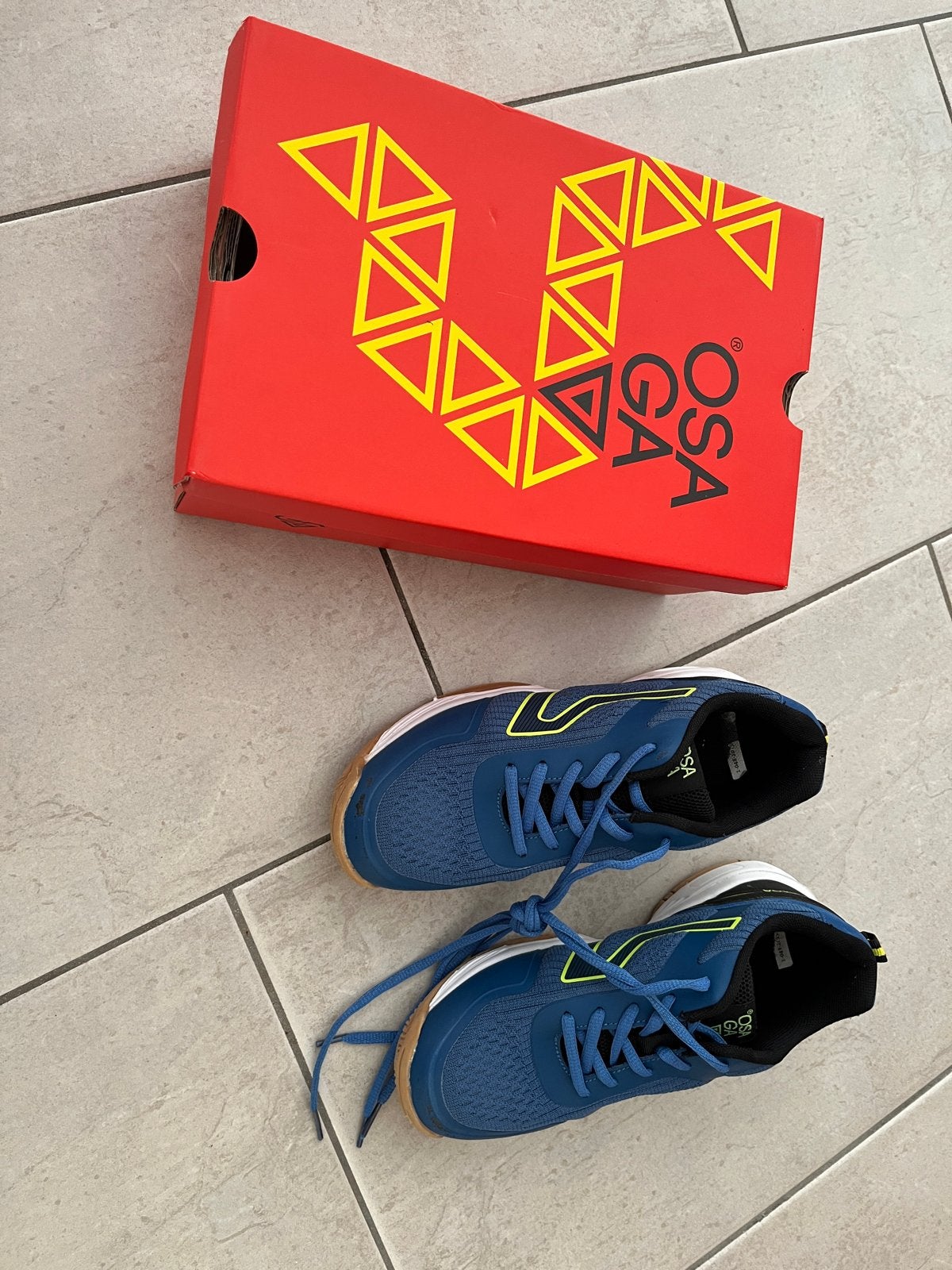 OSAGA Indoor Sportschoenen - Maat 37 blauw, Sport en Fitness, Ophalen of Verzenden, Nieuw