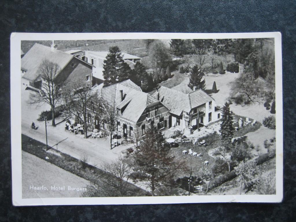 HAARLO Luchtopname Hotel Burgers 1953, Verzamelen, Ophalen of Verzenden, Voor 1920, Noord-Brabant