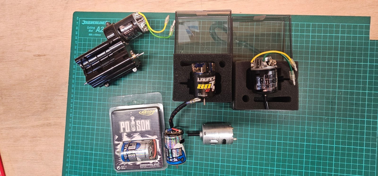 RC Motoren Set: Mighty Tuned, Launch, Poison & Meer, Elektro, Gebruikt, Schaal 1:14, Ophalen of Verzenden