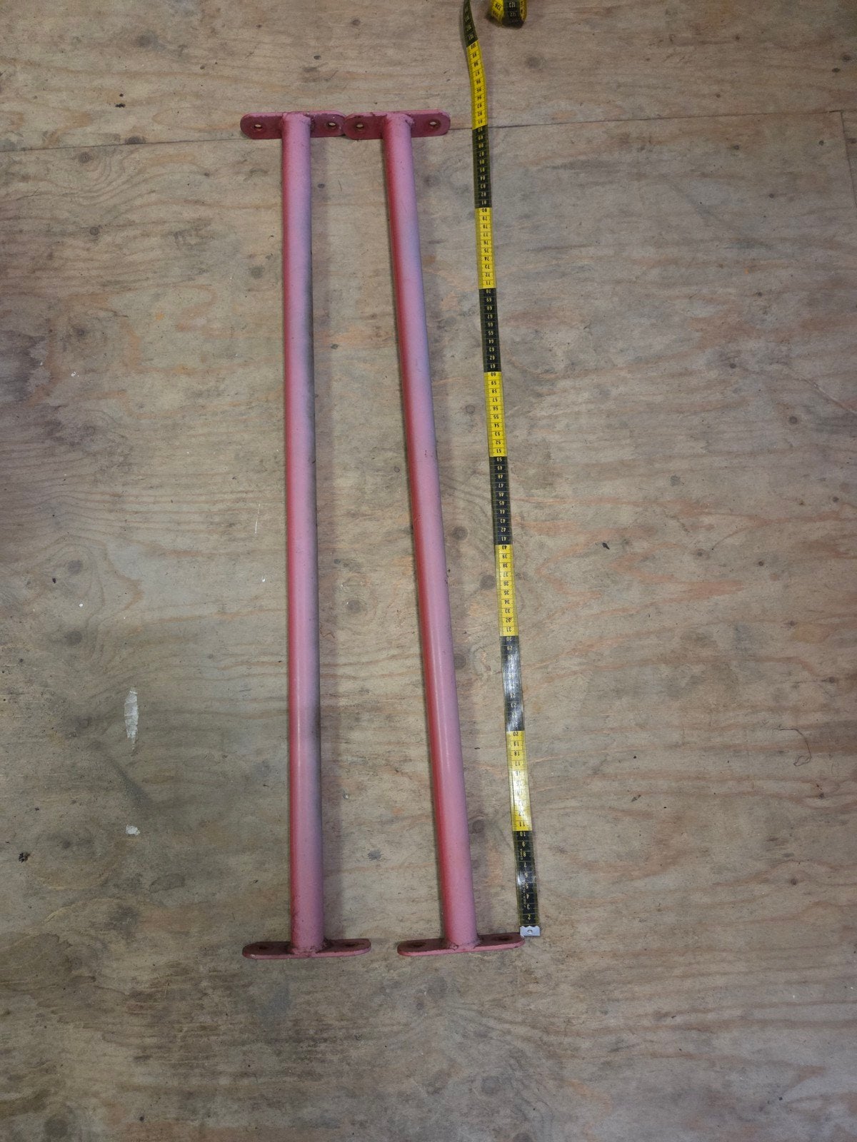 Set van 2 rode rekstokken - 90 cm breed, Ophalen of Verzenden, Gebruikt