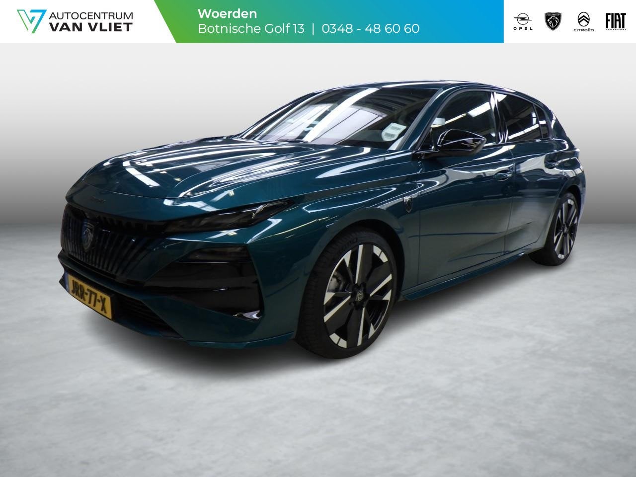 Peugeot 308 1.2 Hybrid 145 e-DCS6 GT Leder Alcantara, Auto's, 1357 kg, Gebruikt, Euro 6, 1199 cc