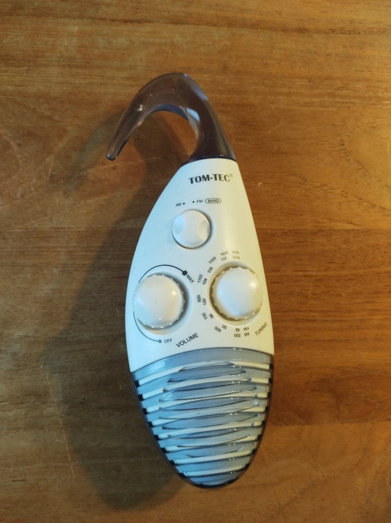 Douche / bad / badkamer water resistant radio am / fm, Ophalen of Verzenden, Zo goed als nieuw, Radio