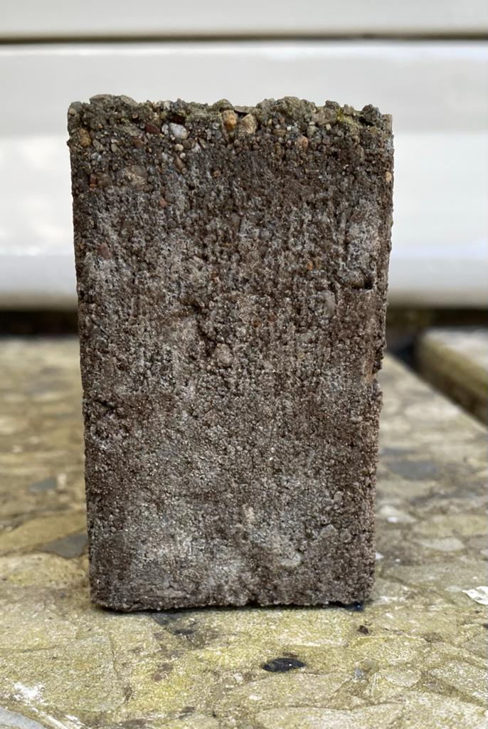 Betonstenen 20x8x5 cm - 63 stuks, Tuin en Terras, Ophalen, Gebruikt, Klinkers, Minder dan 5 m²