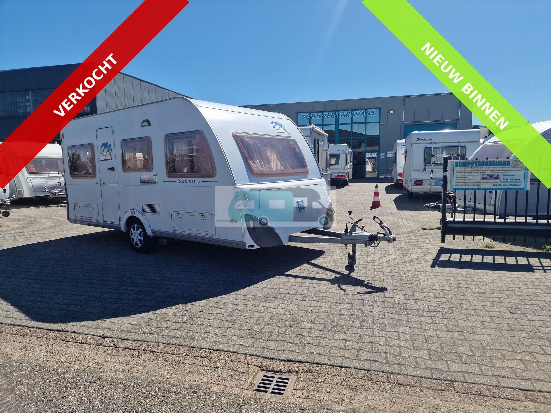 Knaus sudwind 450 TU 2004 Mover, voortent (bj 2004), Caravans en Kamperen, Schokbreker, Bedrijf, 6 tot 7 meter, Knaus