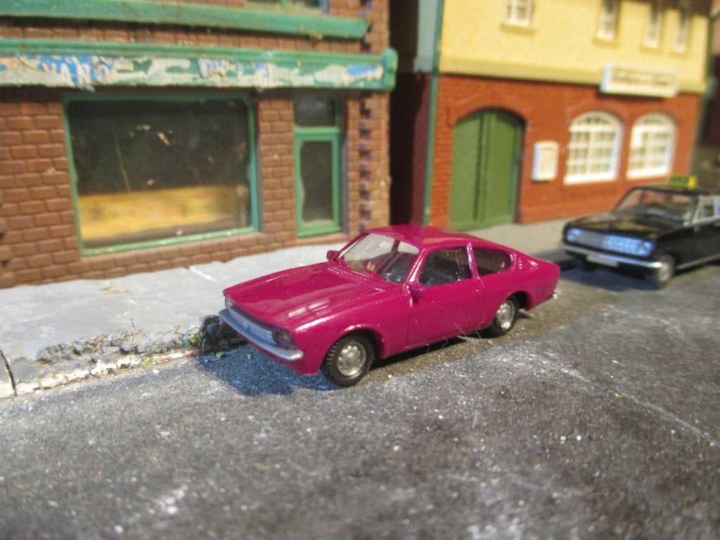 Opel Kadett C Coupe - SES bordeaux-rood met grijze bumpers, Ophalen of Verzenden, Nieuw, Auto
