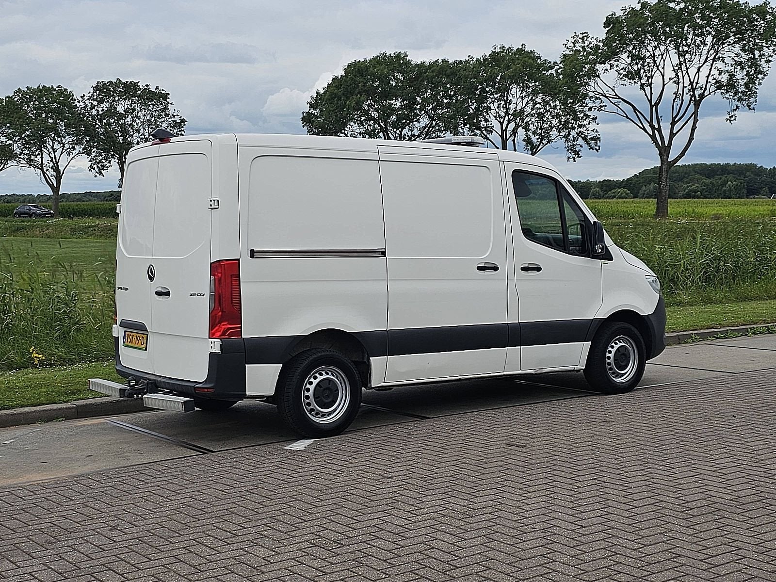 MERCEDES-BENZ SPRINTER 211 ac carplay euro6, Auto's, Euro 6, Navigatiesysteem, Wit, Mercedes-Benz