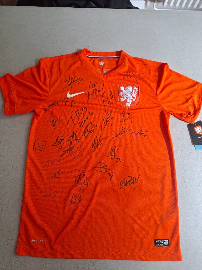 Nederlands elftal shirt WK 2014 met handtekeningen, Maat M, Ophalen of Verzenden, Nieuw, Shirt