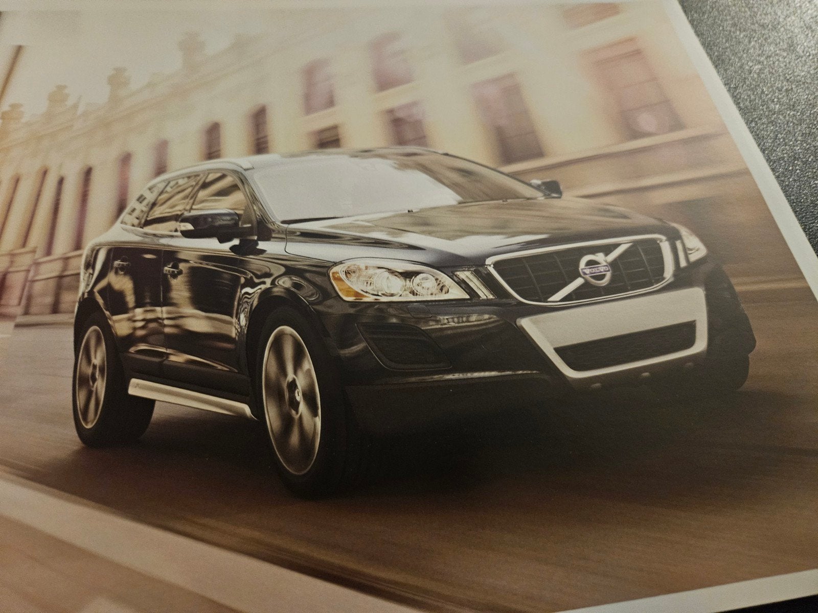 Brochure Volvo XC60 model 2012, Ophalen of Verzenden, Zo goed als nieuw, Volvo