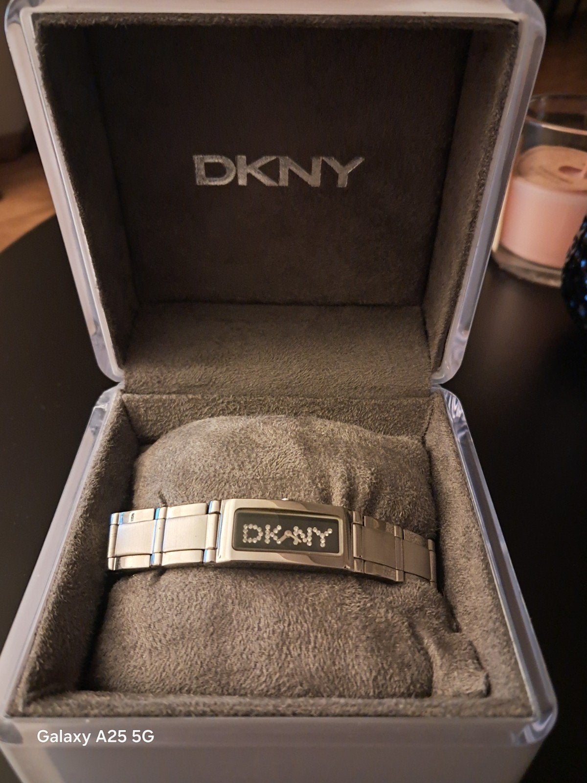 DKNY Dames horloge, Sieraden, Tassen en Uiterlijk, Ringen, IJzer of Staal, 19 tot 20, Nieuw, Dame