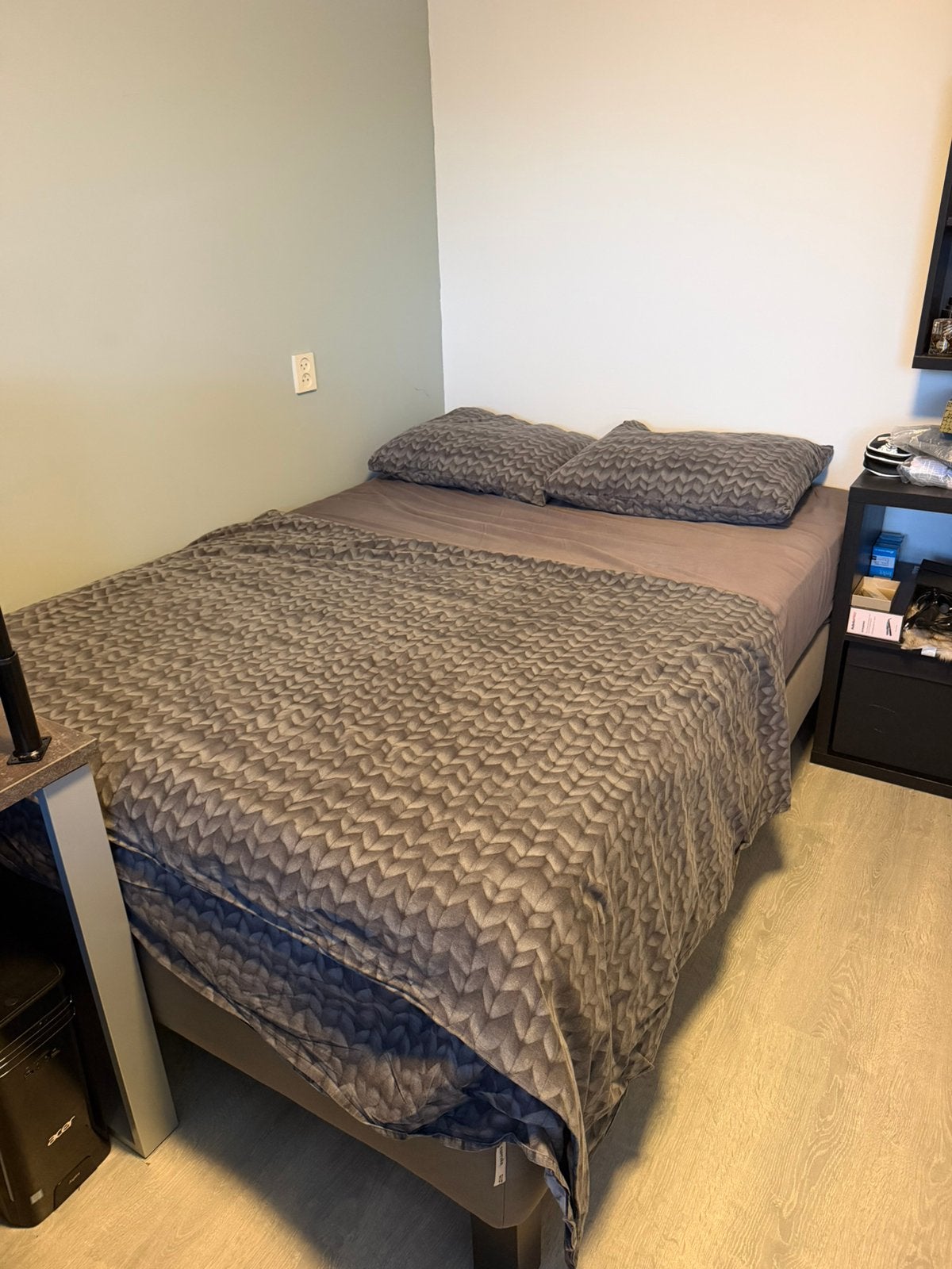 Gratis bed, Ophalen, Gebruikt, 140 cm, Twijfelaar