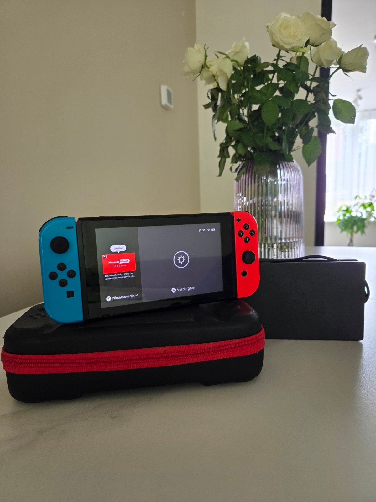 Nintendo Switch 1 met veel extra's, Switch 2019 Upgrade, Met games, Met 2 controllers, Ophalen of Verzenden