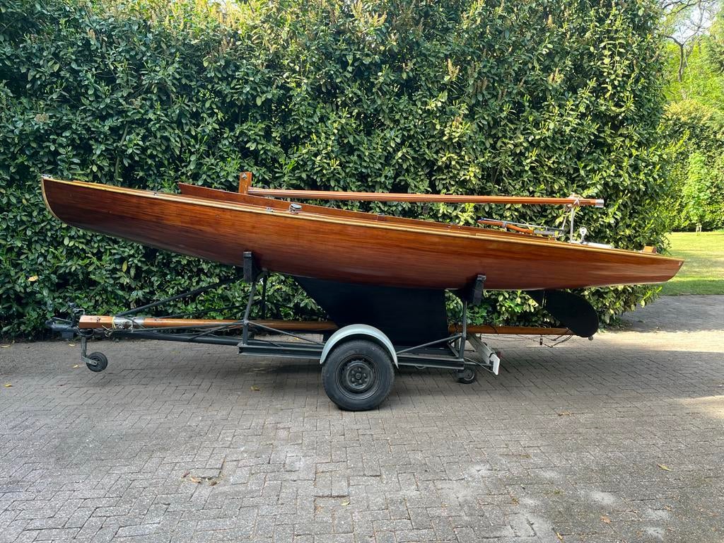 Prachtige houten zeilboot bm 16 met nieuwe zeilen en trailer, Gebruikt, Overige brandstoffen, Ophalen of Verzenden, Tourjacht of Cruiser