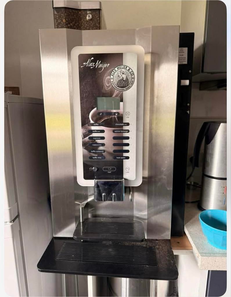 Alex Meijer & Co Koffiemachine - Professioneel, Ophalen, Gebruikt, 10 kopjes of meer, Koffiemachine
