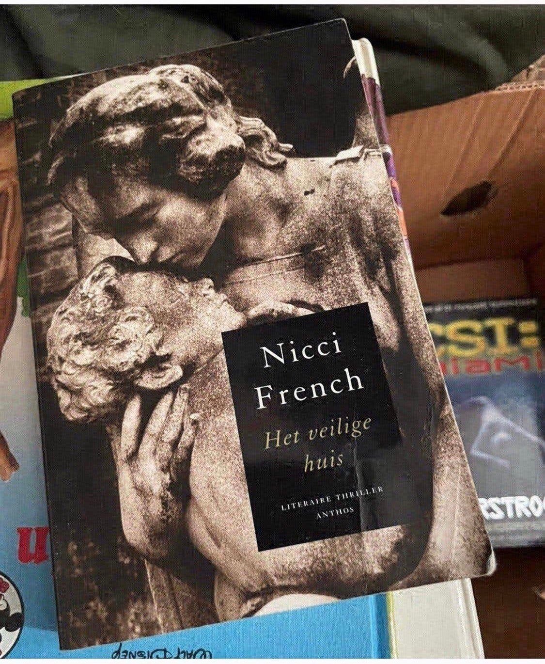 Nicci french, Ophalen, Gelezen