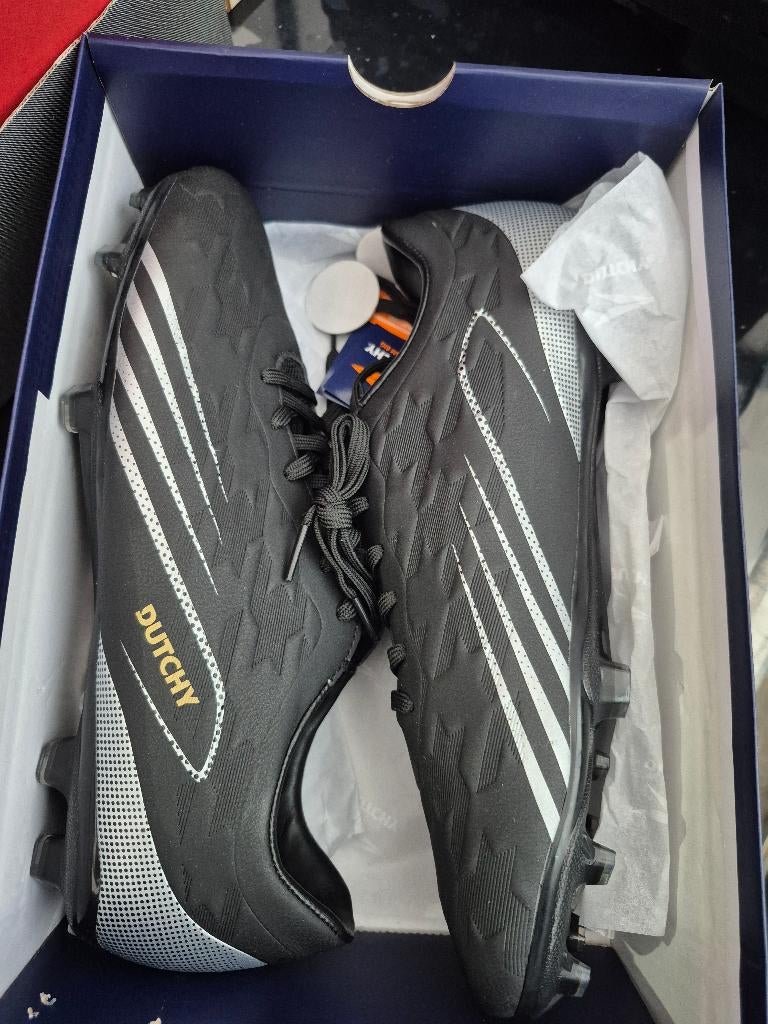 DUTCHY Voetbalschoenen maat 43 NIEUW IN DOOS, Ophalen of Verzenden, Nieuw, Overige sporten, Overige typen