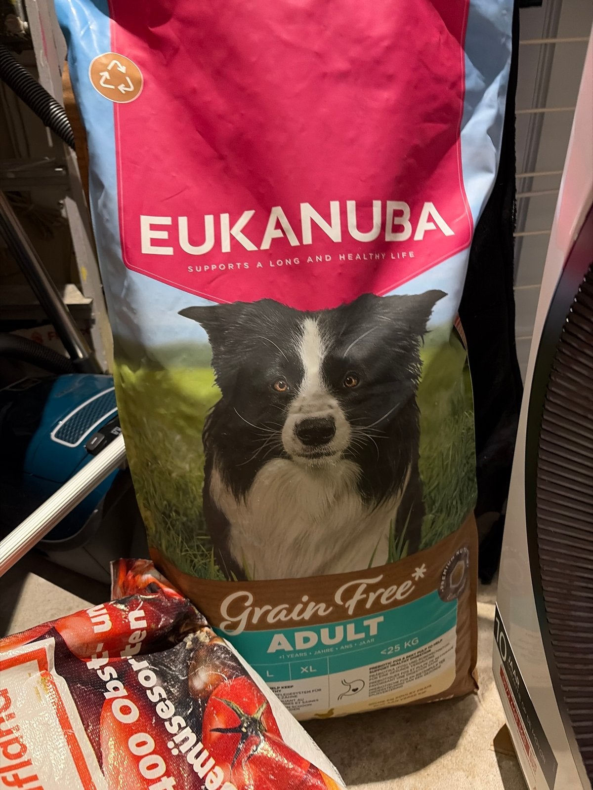 Eukanuba grain free medium - 10/12kg, Ophalen