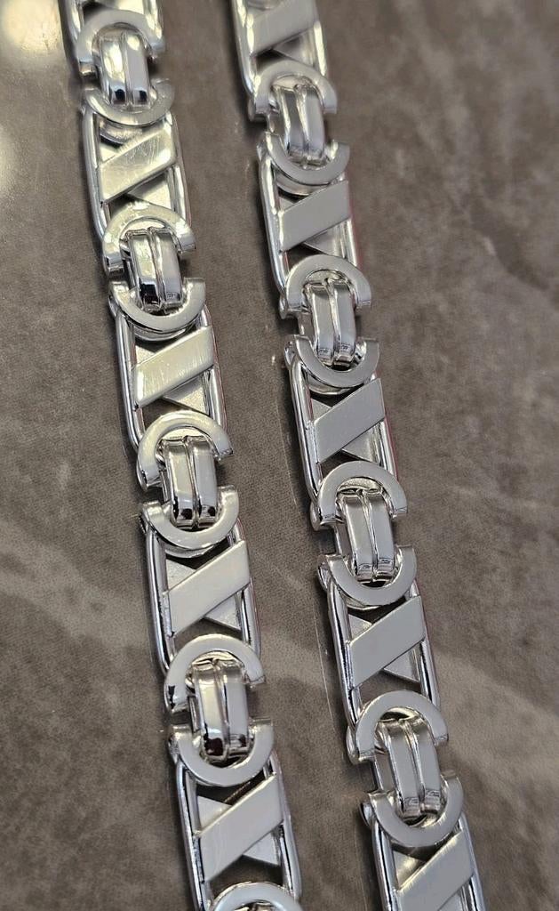 Prachtige Valentino zilveren ketting 8mm 70cm lang, Ophalen of Verzenden, Nieuw, Zilver, Zilver