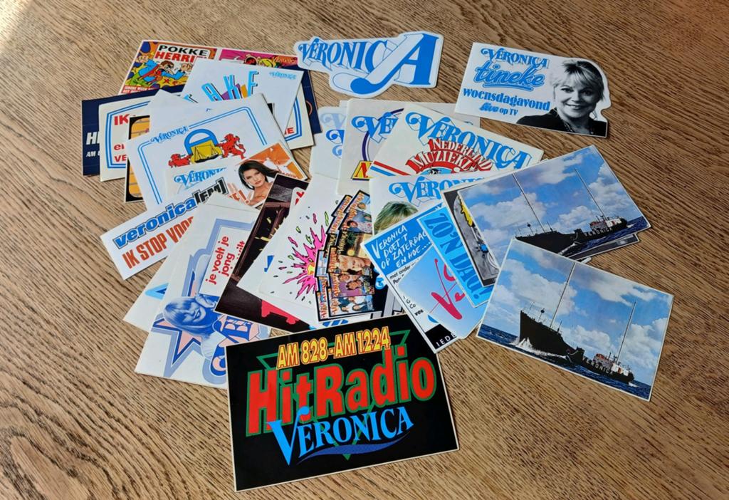 Stickers Radio en TV Veronica Omroep Magnum Tineke Countdown, Ophalen of Verzenden, Film, Tv of Omroep
