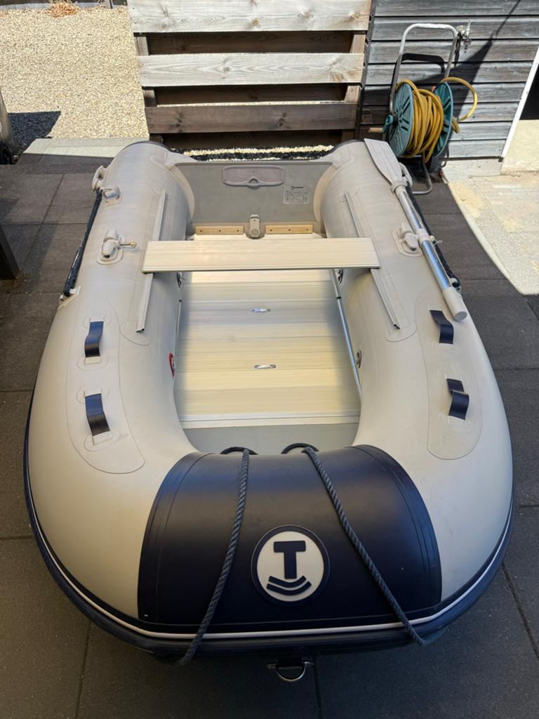 Talamex met alu vloer en 5 pk Suzuki 4T buitenboordmotor, Ophalen, Aluminium, Zo goed als nieuw, Opbergtas