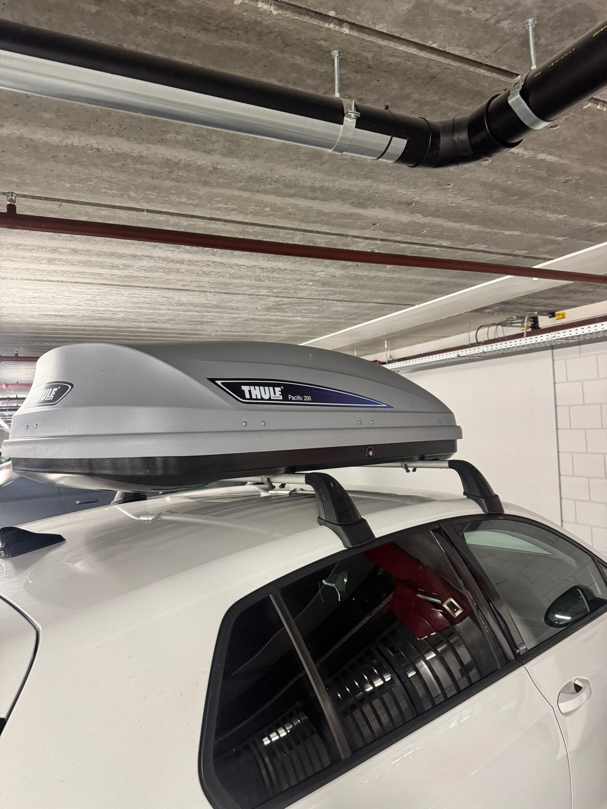 Thule Pacific 200 Dakkoffer Bagagebox, Auto diversen, Ophalen, Gebruikt