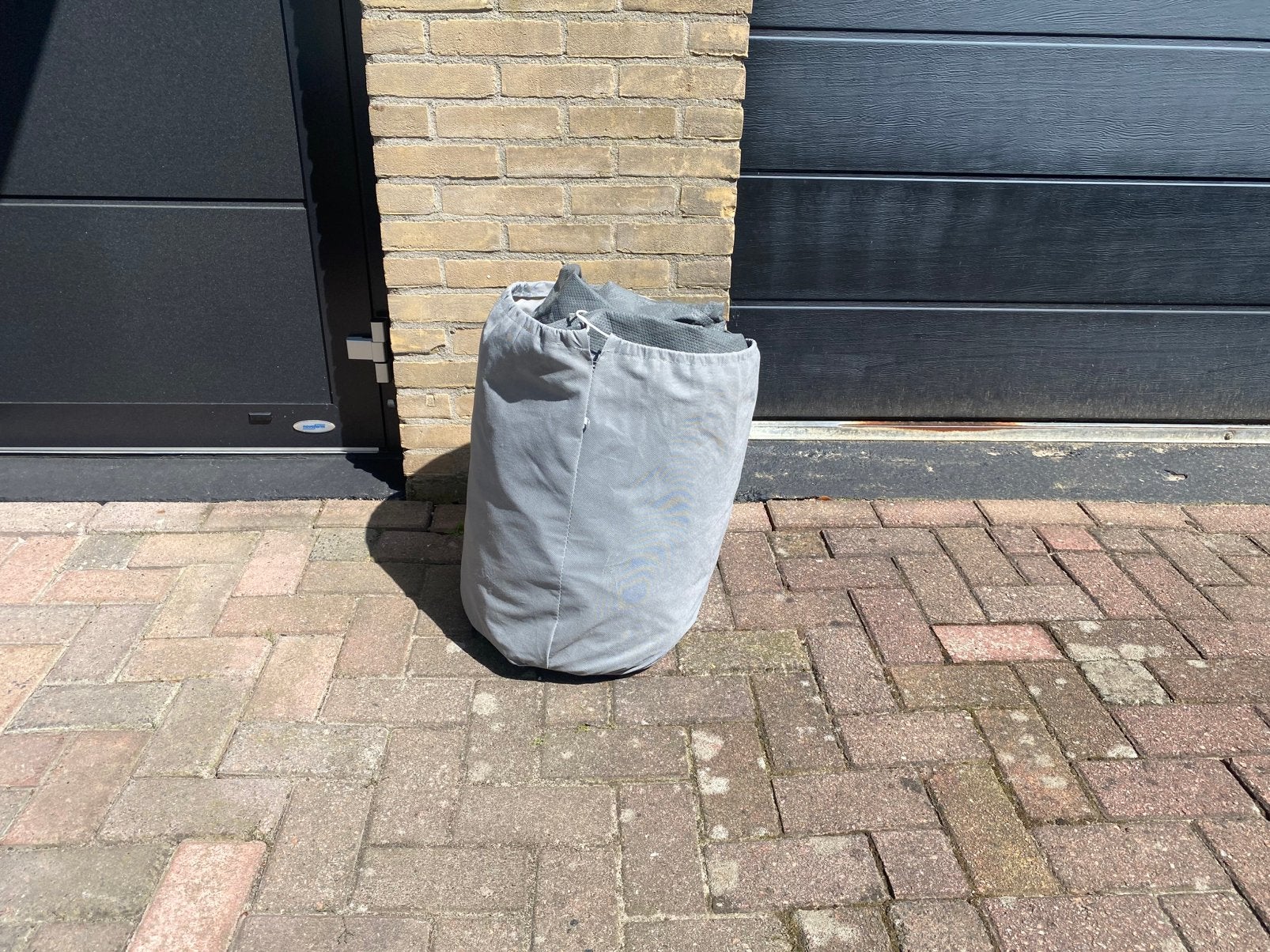 Autohoes, Ophalen, Gebruikt