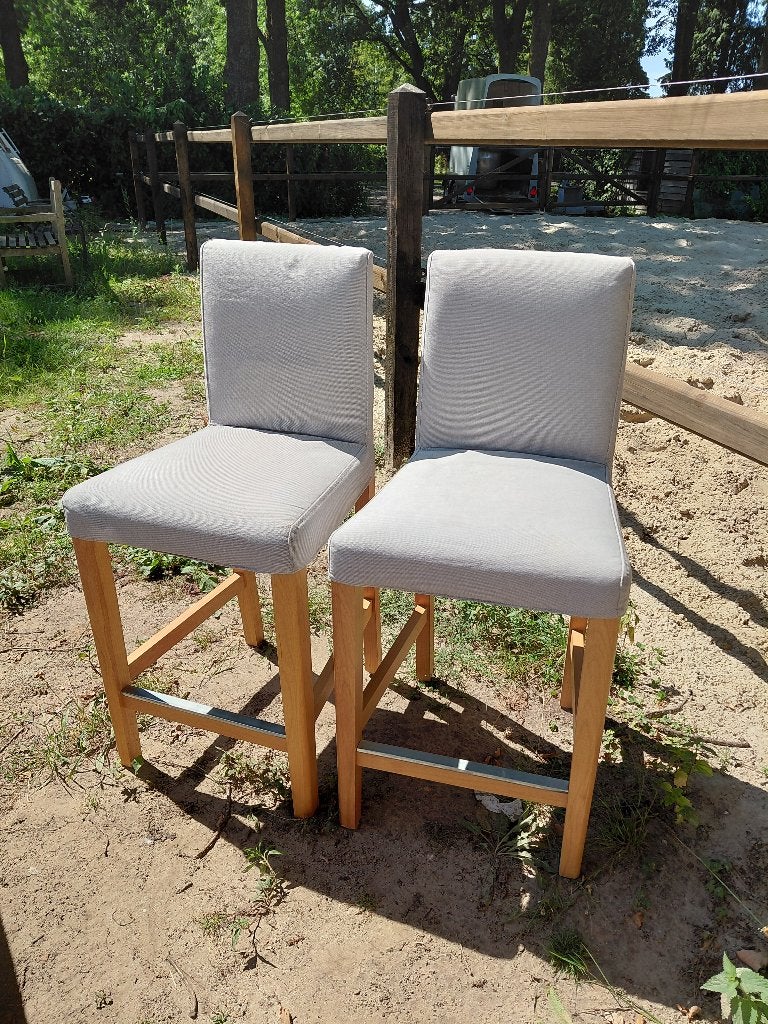 2 barkrukken, Bergmund van Ikea, Ophalen, Gebruikt, Met voetsteun, 60 tot 90 cm