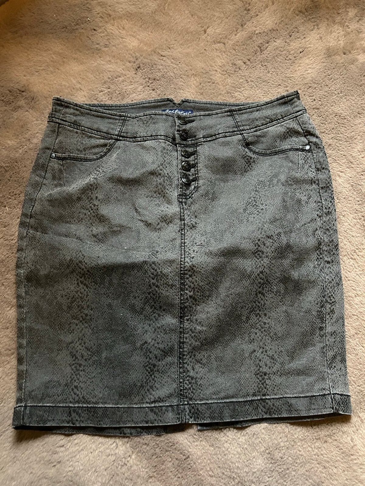 Red Button rok maat 44 met slangenprint, Maat 42/44 (L), Ophalen of Verzenden, Grijs, Gedragen
