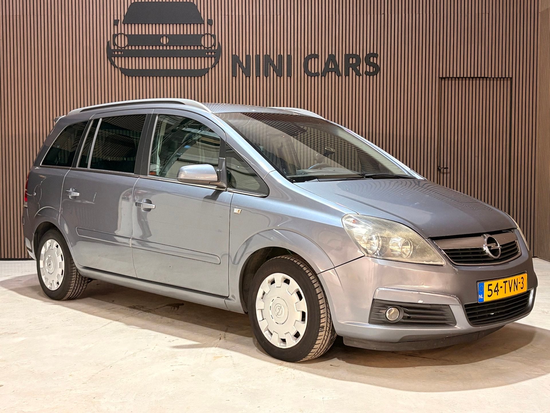 Opel Zafira 1.6 Business 7 persoons, Voorwielaandrijving, Gebruikt, Zwart, 4 cilinders
