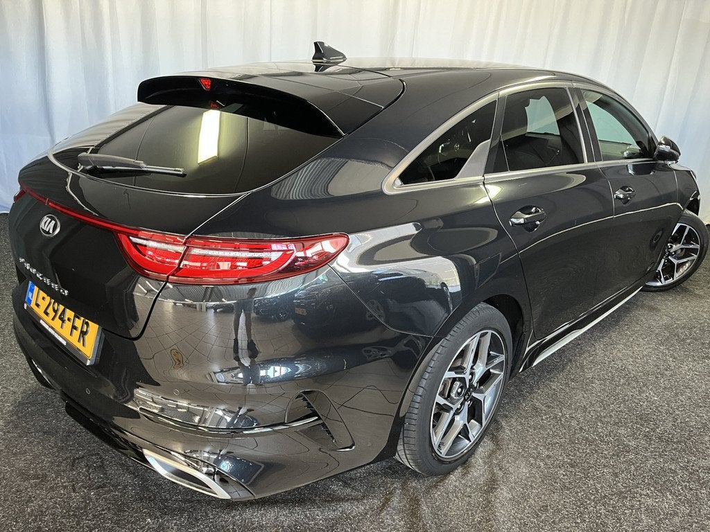 Kia ProCeed 1.0 T-GDI GT-Line 1E EIGN/ECC/APPLE/CAMERA/CRUIS, Voorwielaandrijving, Gebruikt, Met garantie (alle), Zwart