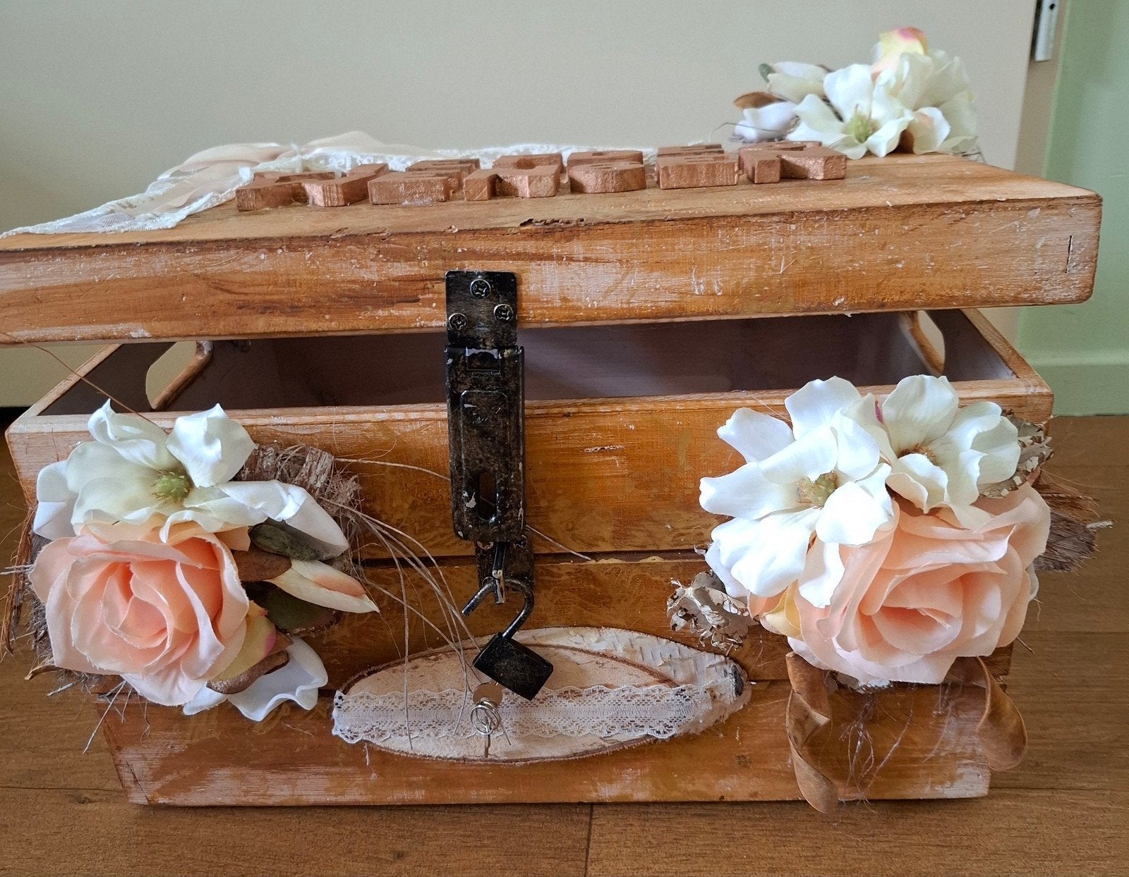 Enveloppen houten kistje voor liefdeswensen - 39x29x24cm, Ophalen of Verzenden