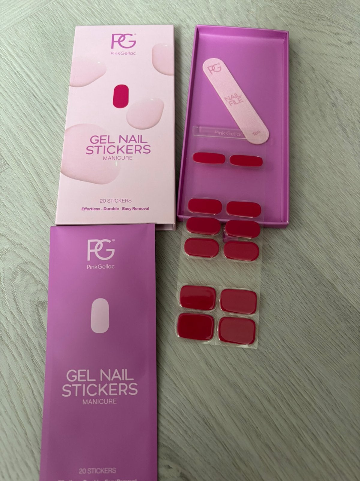 PINK GELLAC GEL NAIL STICKERS 023 Rosy Red, Ophalen of Verzenden, Zo goed als nieuw, Rood, Handen en Nagels