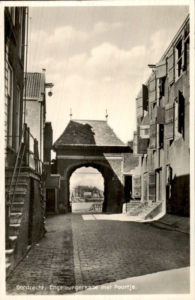Dordrecht - Engelburgerkade - Poortje, Ophalen of Verzenden, 1920 tot 1940, Ongelopen, Zuid-Holland