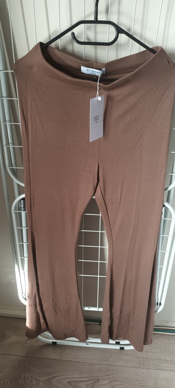 BY SWAN broek Maat M - Nieuw, Maat 38/40 (M), Bruin, BY SWAN Paris, Nieuw