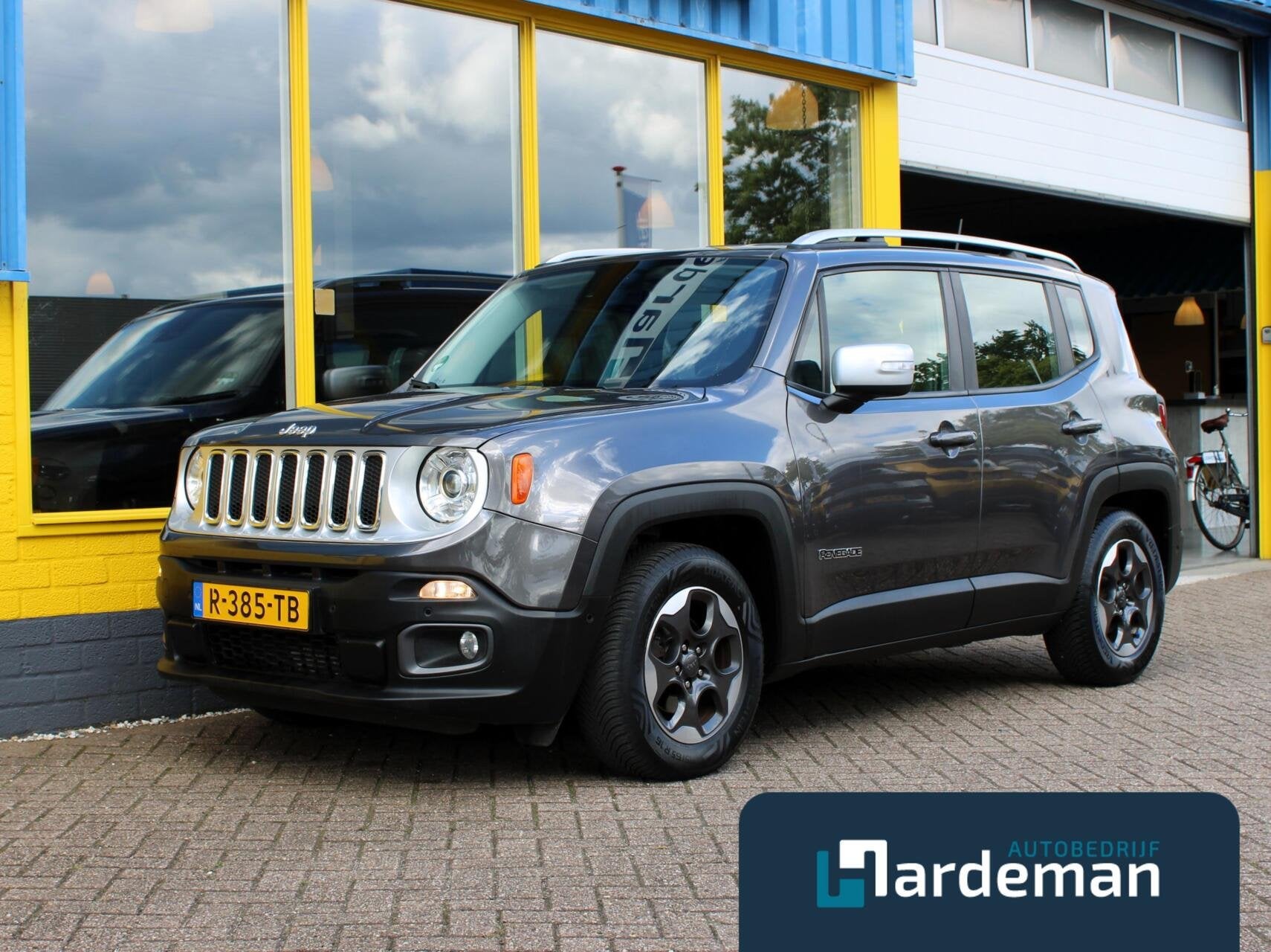 Jeep Renegade 1.4 MultiAir Limited Trekhaak Xenon, Stof, Gebruikt, 4 cilinders, Met garantie (alle)
