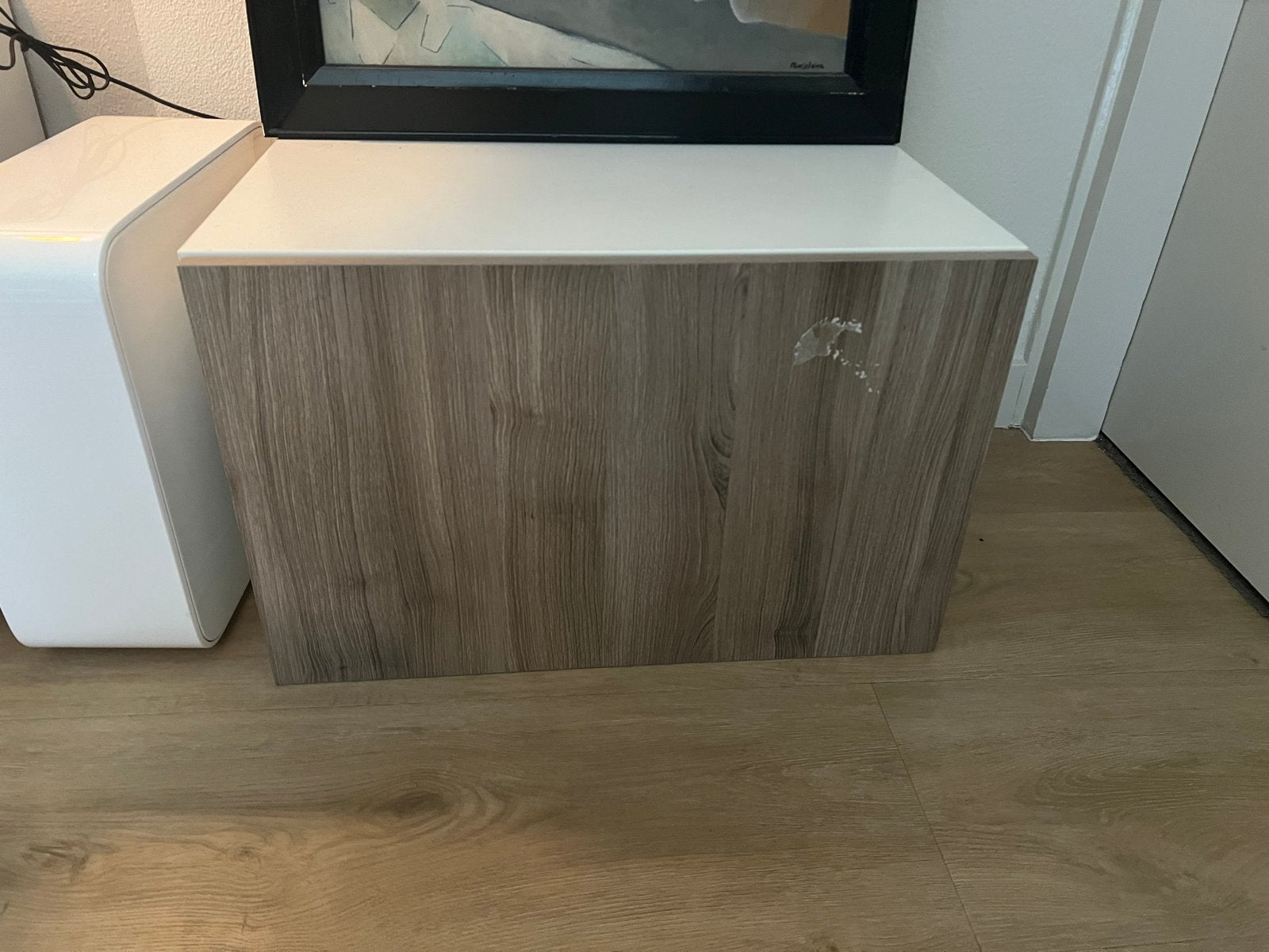 IKEA BESTA-kastje wit met houtlook frontje - gratis!, Ophalen, Gebruikt