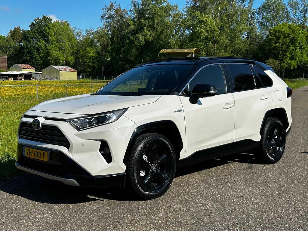 2019 Toyota RAV4 2.5 Hybrid AWD Bi-T. Personenauto, Gebruikt, Euro 6, 4 cilinders, 2487 cc