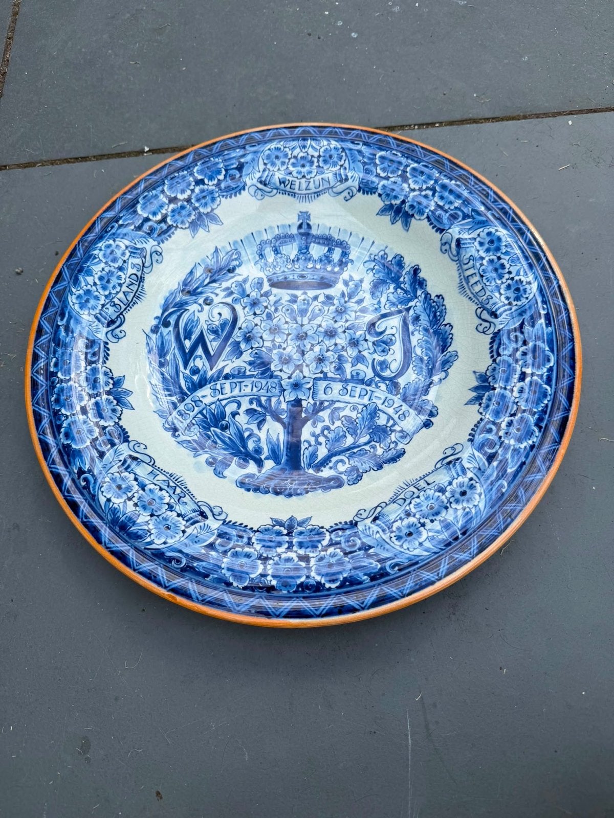 Delfts Blauw Herdenkingsbord 1898-1948 Koningin Wilhelmina, Antiek en Kunst, Antiek | Wandborden en Tegels, Ophalen