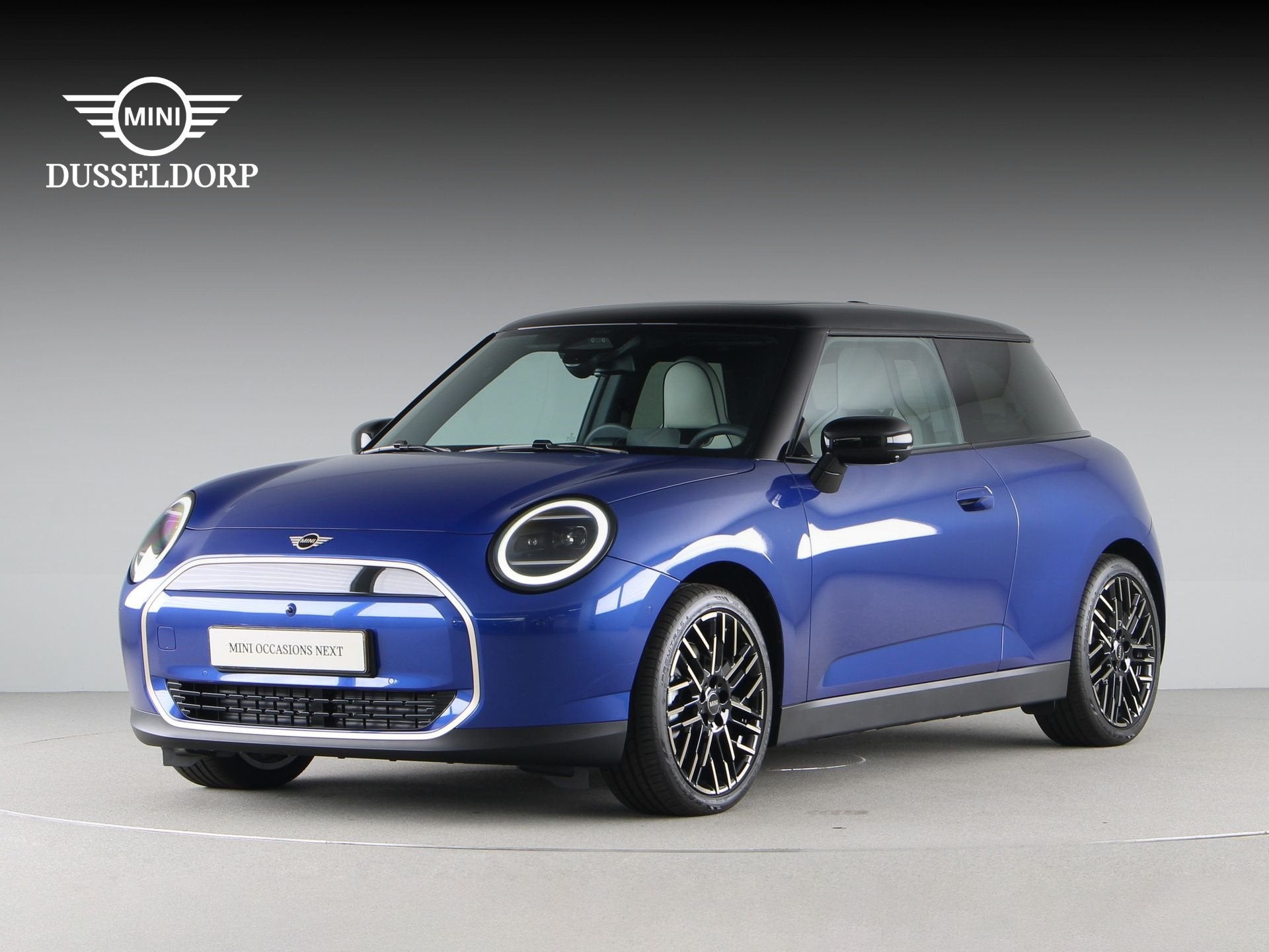 MINI Cooper E Favoured Pakket L Accu conditie 100%, Auto's, Beige, Met garantie (alle), 184 pk, Verwarmde buitenspiegels