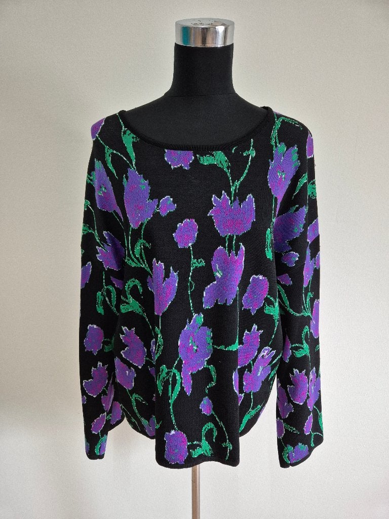 Tr9- Ipekyol trui met paarse bloemen mt L valt als XL (1), Ophalen of Verzenden, Zo goed als nieuw, Maat 56/58 (XL), Paars