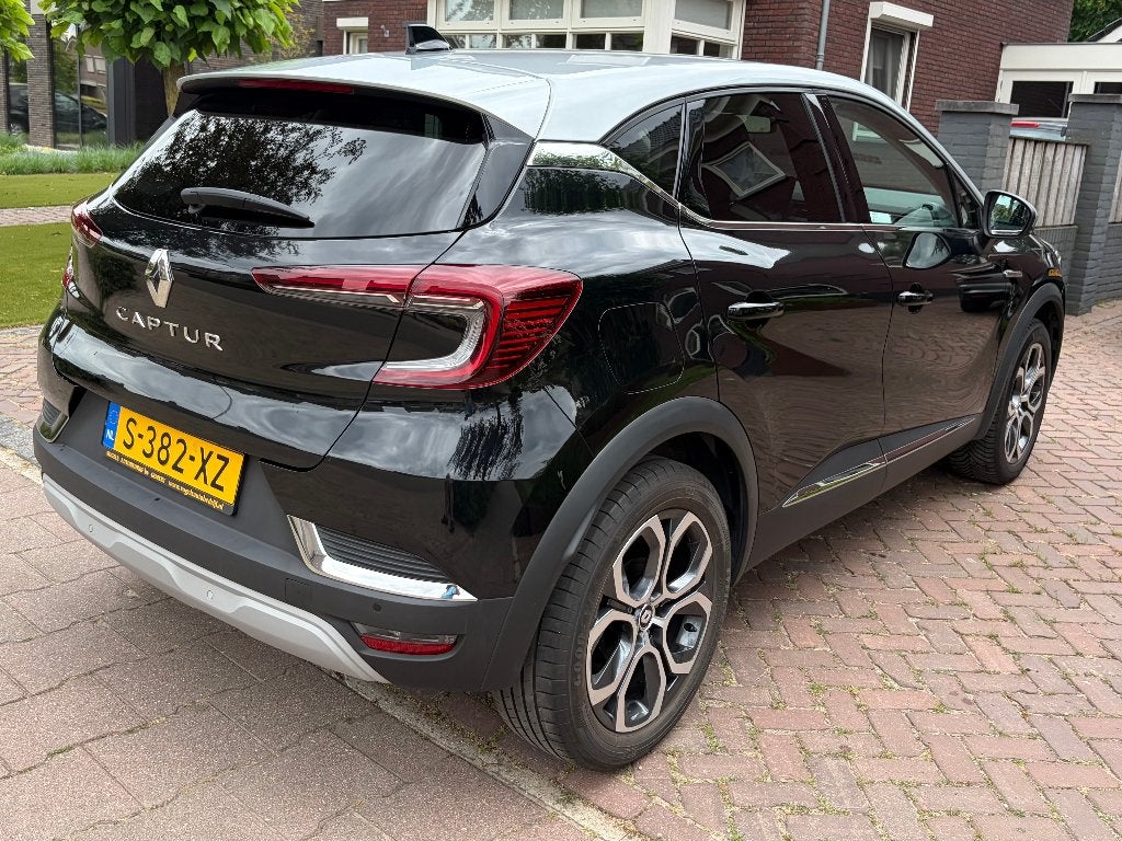 Renault Captur Intens 2023 - Groot Navischerm & Bi-Color dak, Auto's, Voorwielaandrijving, Dealer onderhouden, Leder en Stof, Zwart
