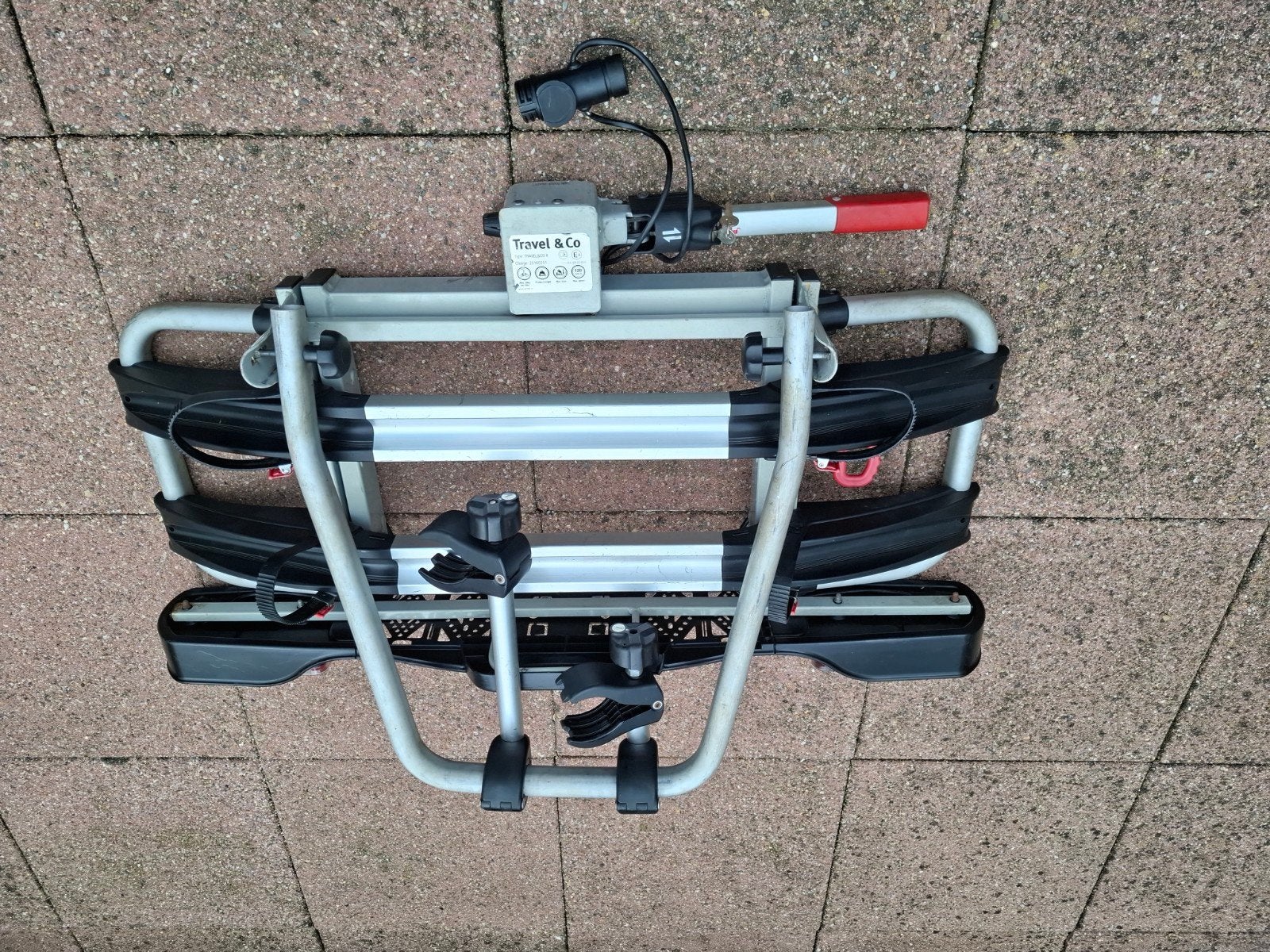 Travel co & 2 fietsendrager kantelbaar en inklapbaar, Auto diversen, Ophalen, Zo goed als nieuw, Trekhaakdrager