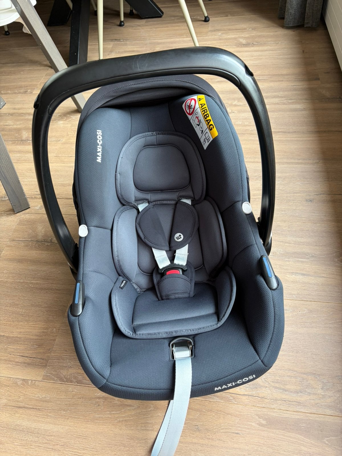 Maxi cosi cabrio fix met base, Kinderen en Baby's, Autostoeltjes, Ophalen, Zo goed als nieuw, Isofix, 0 t/m 13 kg