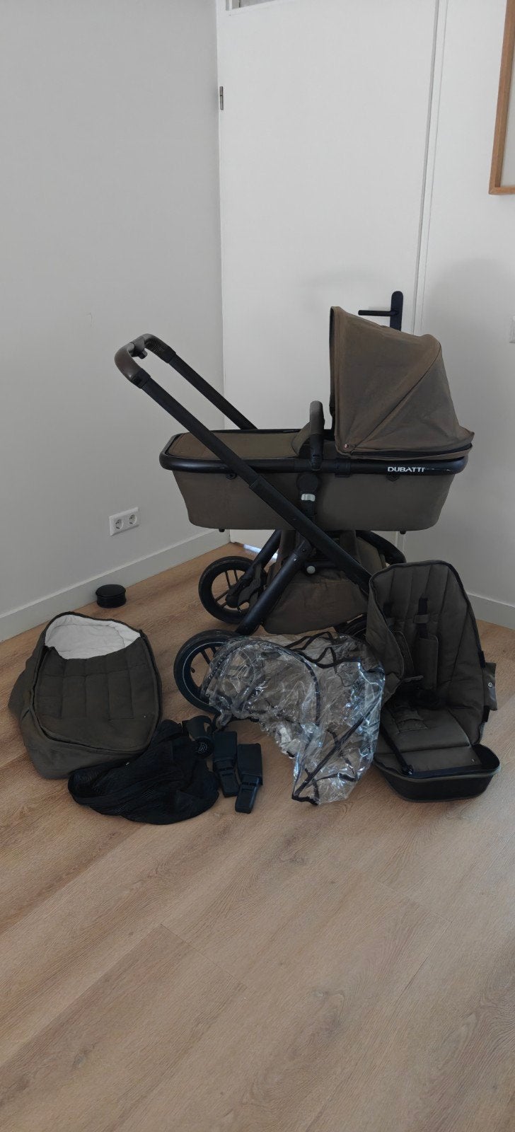 Dubatti One Combiwagen - Compleet met Reiswieg en accessoire, Kinderen en Baby's, Kinderwagens en Combinaties, Gebruikt, Verstelbare duwstang